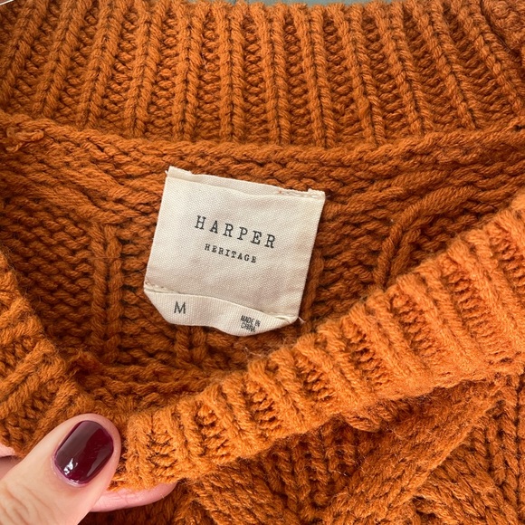 Harper boutique brand cropped sweater in rust orange size M fits like a Small - Picture 2 of 5
